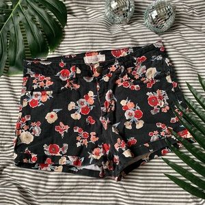 5/$25! Forever 21 Floral Denim Short